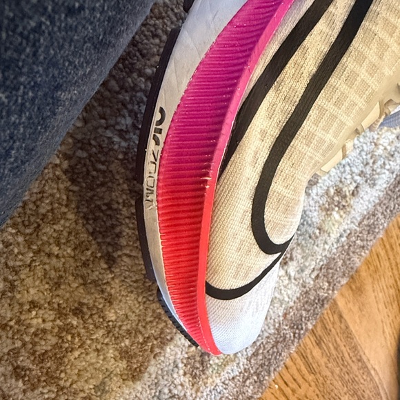 Nike Pegasus Multi colored athletic shoe- Women’s 7.5 - Picture 7 of 11